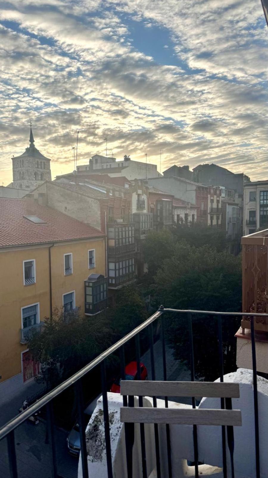 Costanilla Turismo Apartment Zamora Bagian luar foto